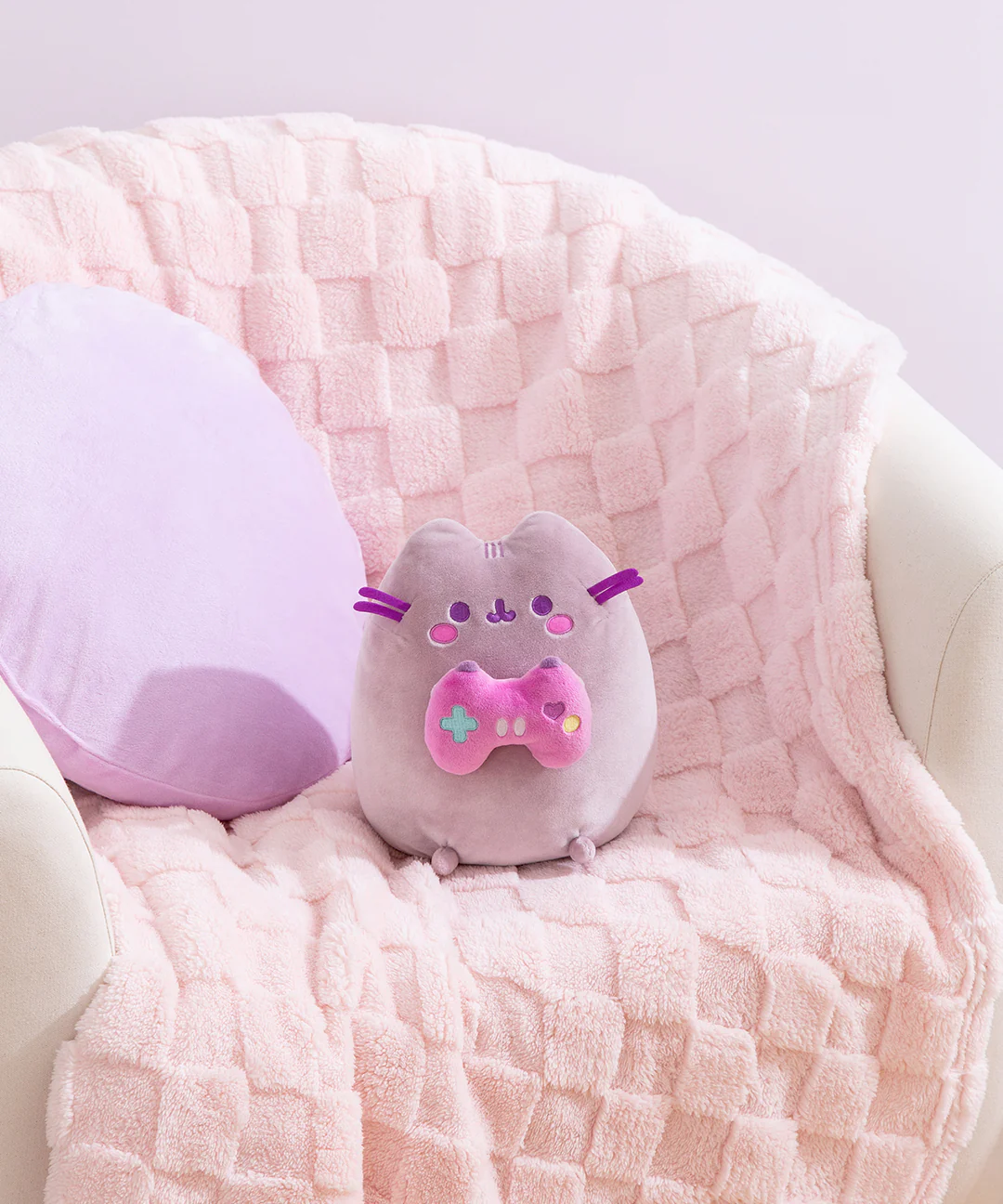 Gamer Pusheen Plush - Image 3