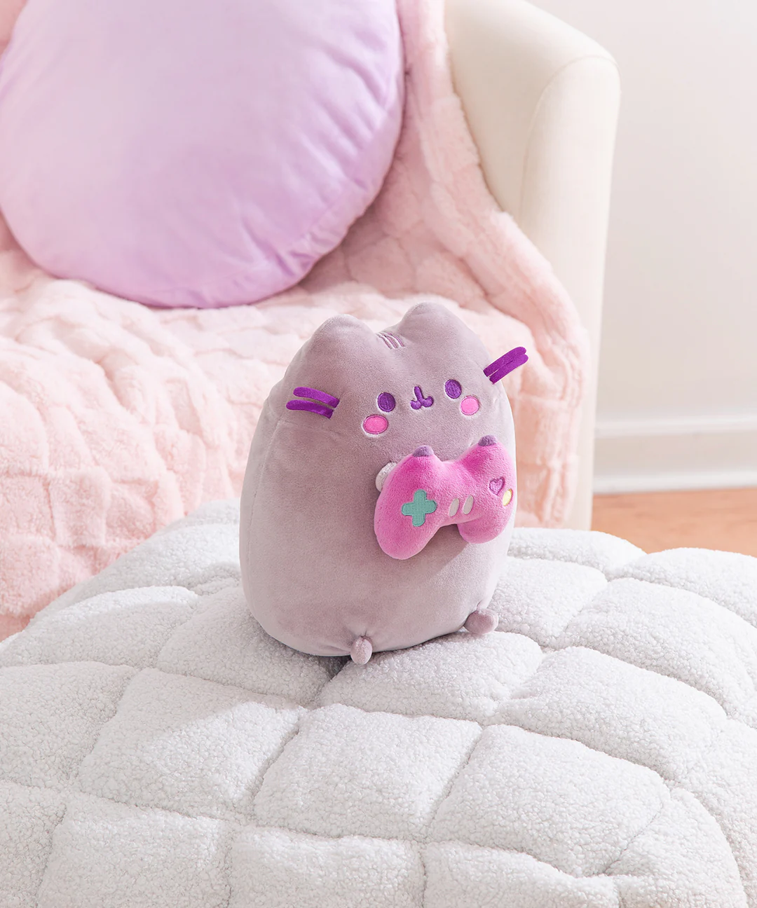 Gamer Pusheen Plush - Image 4