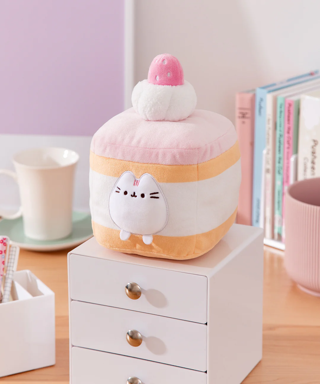 Pusheen Sweets Strawberry Spongecake Squisheen Plush - Image 7
