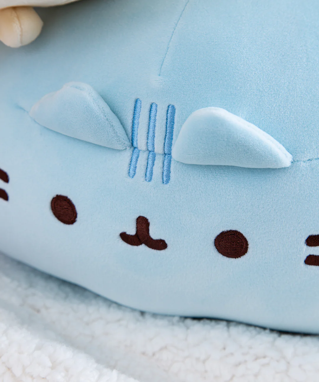 Round Squisheen Plush - Image 11
