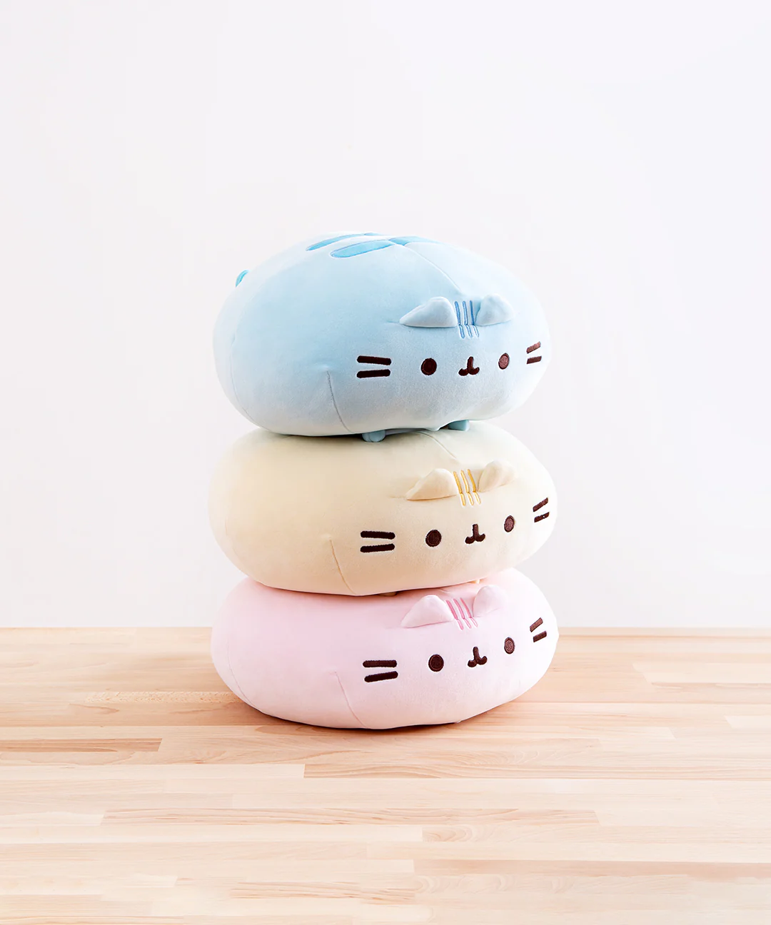 Round Squisheen Plush - Image 5